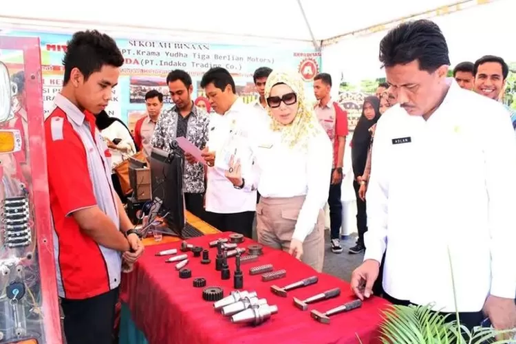 Apa Saja Tujuan Pameran Seni Rupa Di Sekolah